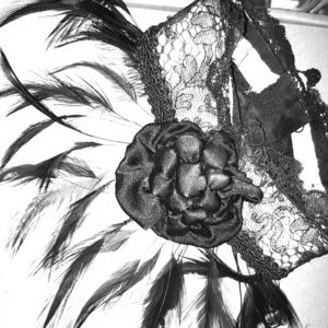 Collar lace & feather